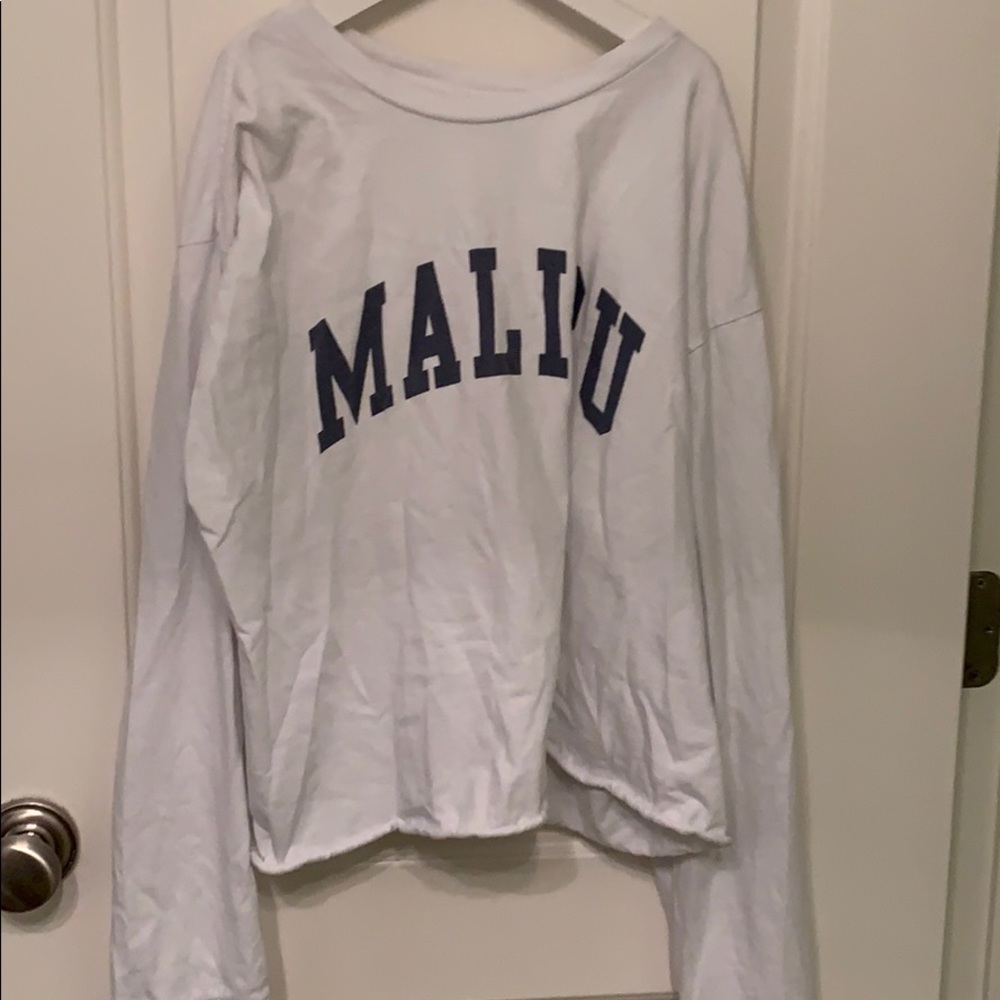Cropped long sleeve  top